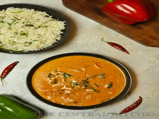 Chicken Thai Curry With Basil Rice