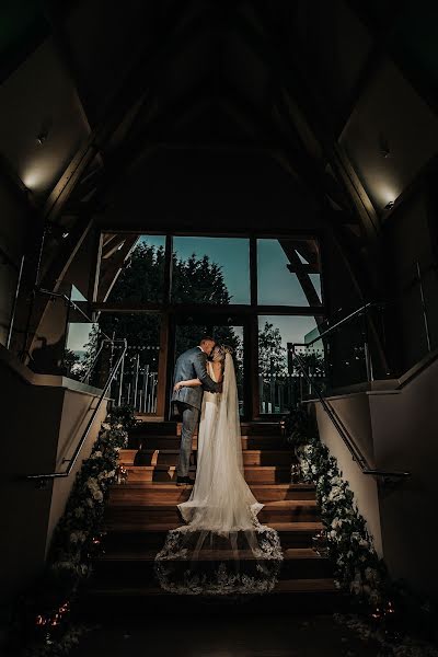 Fotograf ślubny Deborâh Stott (stottweddings). Zdjęcie z 2 lipca 2019