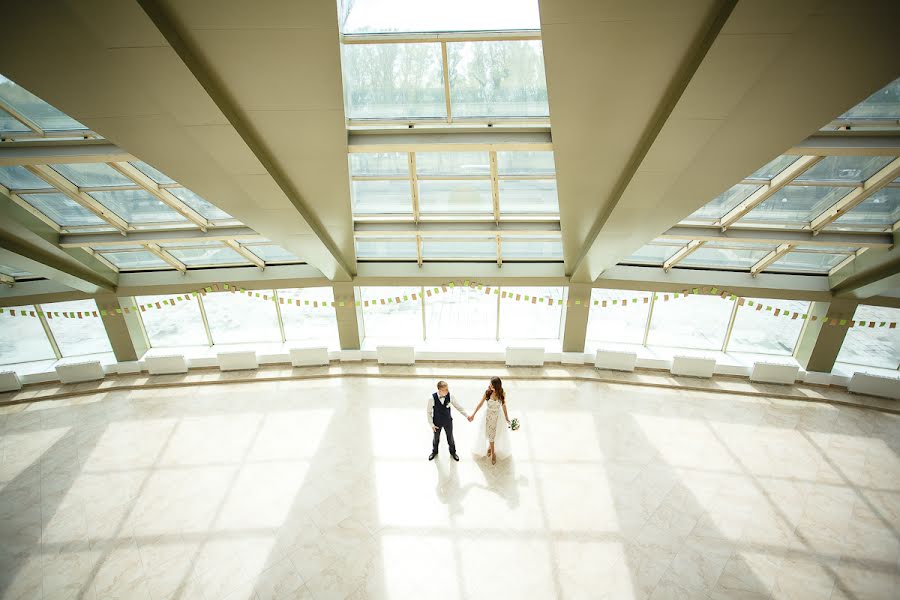 Fotógrafo de casamento Vladimir Kulymov (kulvovik). Foto de 6 de maio 2017