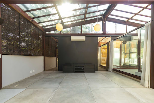 Maison avec jardin et terrasse 4