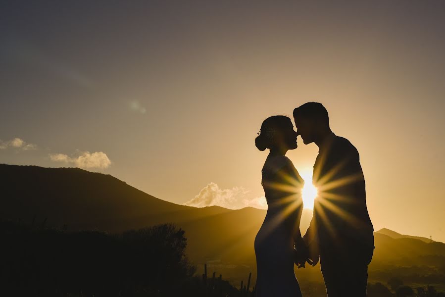 Fotógrafo de casamento Carlos Dona (carlosdona). Foto de 4 de fevereiro 2017