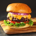 Easy Pimento Cheese and Bacon Burger was pinched from <a href="http://tasteandsee.com/pimento-cheese-and-bacon-burger/" target="_blank">tasteandsee.com.</a>