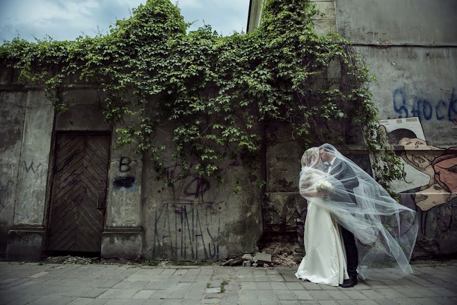 Fotógrafo de casamento Darius Ir Miglė Žemaičiai (fotogracija). Foto de 7 de agosto 2018