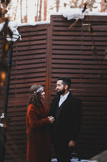 Fotógrafo de casamento Alina Petrova (alyapetrova). Foto de 27 de março 2017