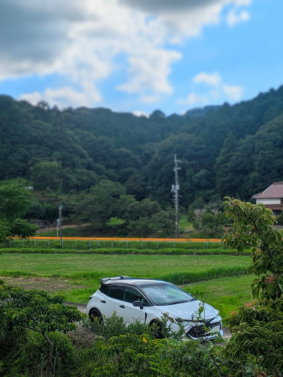 カローラスポーツのカローラスポーツ・愛車の表情・暑い、、暑いぞおおお！！・ドライブに関するカスタム事例の投稿画像3枚目