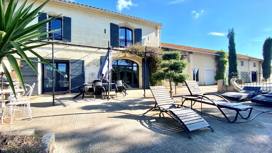 Vente maison 7 pièces 270 m² à Raphèle-lès-Arles (13280), 479 000 €