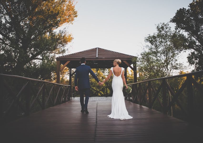 Fotografo di matrimoni Carla Delgado (cdelgado). Foto del 19 febbraio 2020