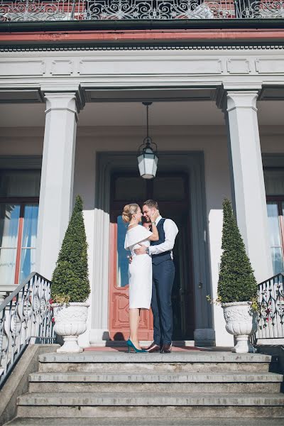 Wedding photographer Angelika Dupuis (angelikadupuis). Photo of 17 March 2019