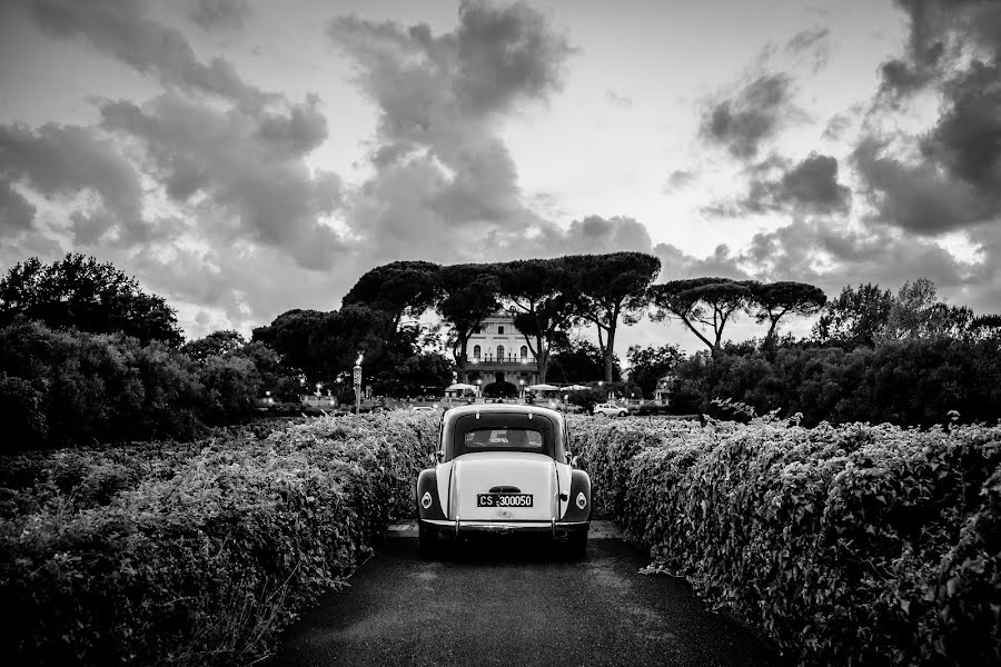 婚禮攝影師Mario Iazzolino（marioiazzolino）。2017 7月18日的照片