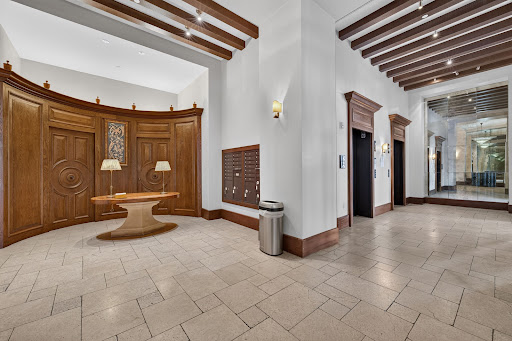 Apartment 4