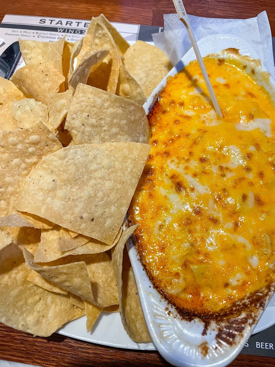 GF buffalo chicken dip w/chips