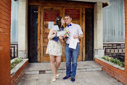 Fotógrafo de bodas Evgeniy Semen (semenphoto17). Foto del 13 de mayo 2015