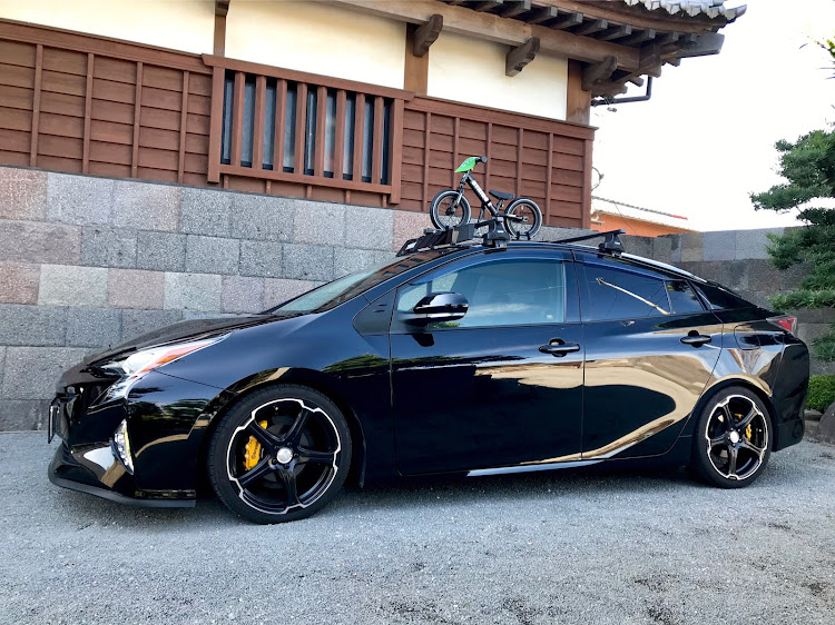 プリウスのusdm・JDM・カスタム・ドライブに関するカスタム事例の投稿画像1枚目