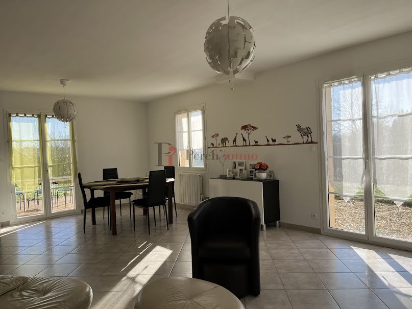 Vente maison 6 pièces 160.48 m² à Nogent-le-Rotrou (28400), 241 000 €