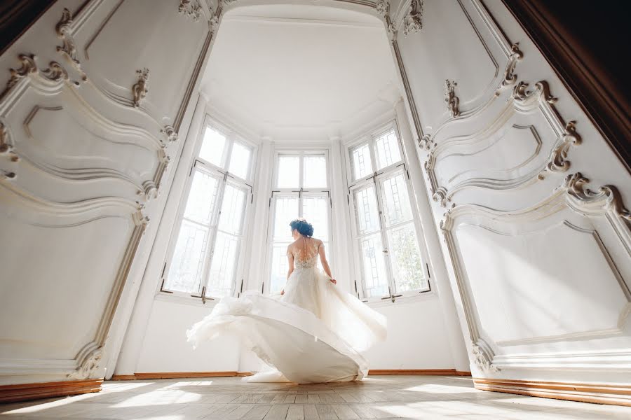 Wedding photographer Aleksandr Medvedenko (bearman). Photo of 26 March 2019