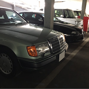 ミディアムクラス W124