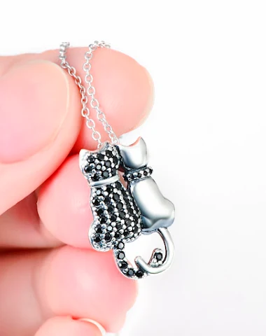 Colar de gato preto e branco com di - 1