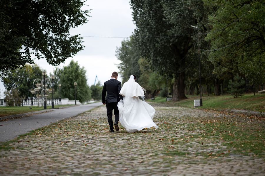 Jurufoto perkahwinan Aleksandr Shlyakhtin (alexandr161). Foto pada 28 Disember 2023