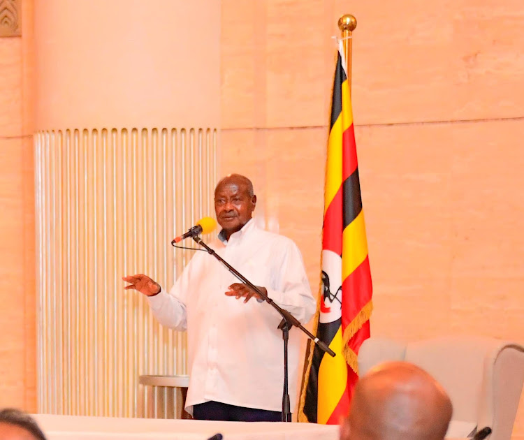 President Museveni addressing the UAE Business community