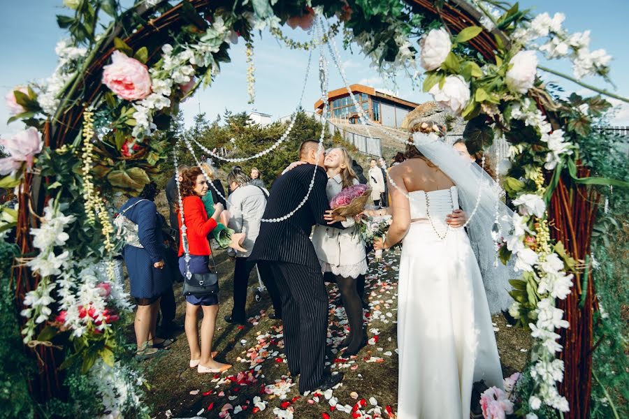 Fotógrafo de casamento Garsiya Zhalo (garsiazhalo). Foto de 1 de novembro 2018