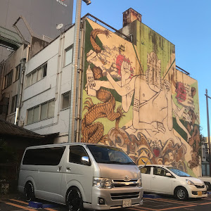 ハイエース