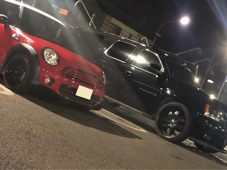 サバーバンの洗車・ドライブに関するカスタム事例の投稿画像2枚目