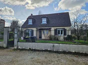 maison à Saint-Cyr-sur-Morin (77)