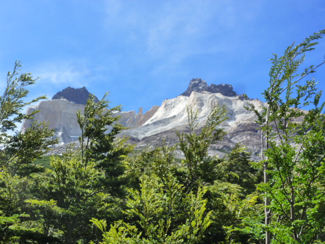 TORRES DEL PAINE.  VALLE DEL FRANCES. (PARTE CENTRAL DEL CIRCUITO W) - CHILE, de Norte a Sur con desvío a Isla de Pascua (18)