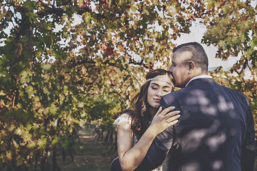 Fotografo di matrimoni Tania Poulkou (taniapoulkou). Foto del 18 gennaio 2022