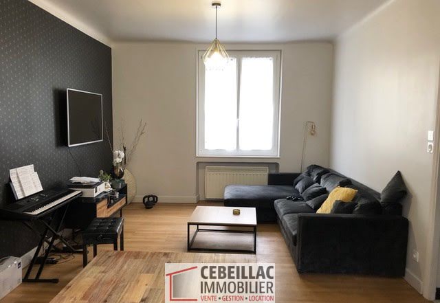 Location meublée locaux professionnels 1 pièce 15.55 m² à Clermont-Ferrand (63000), 469 €