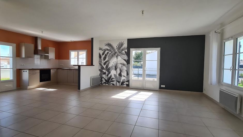 Vente maison 4 pièces 87.17 m² à Jard-sur-Mer (85520), 324 800 €