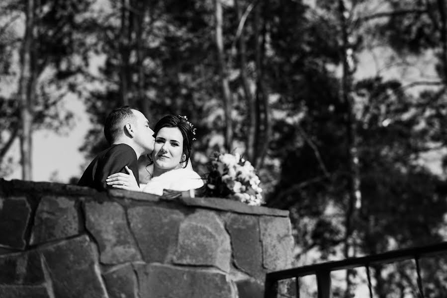 Fotógrafo de casamento Orest Kozak (orestkozak). Foto de 5 de março 2018