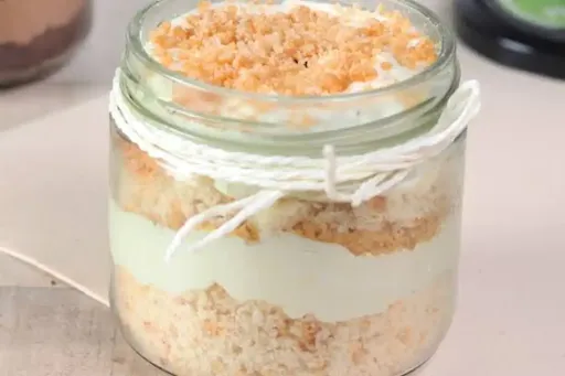 Butterscotch Cake In Jar [1 Piece]