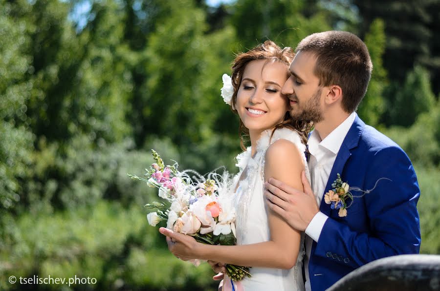 Photographe de mariage Vitaliy Celischev (tselischev). Photo du 10 septembre 2017