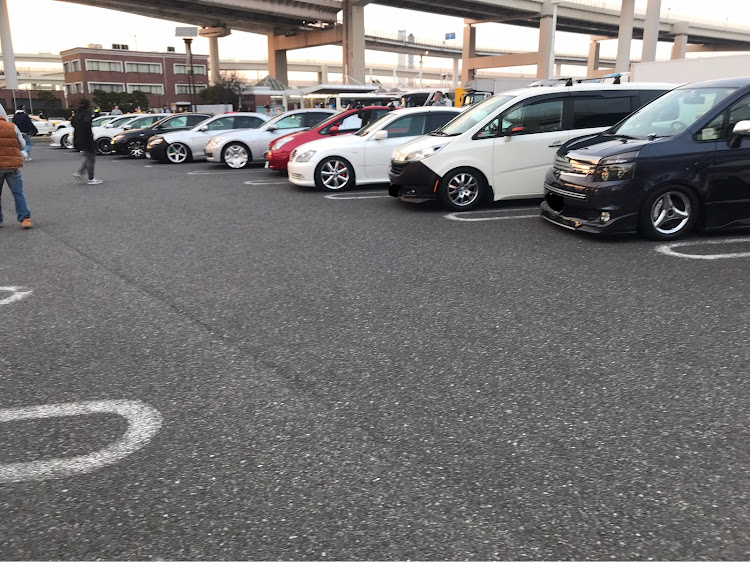 ステップワゴンのCARTUNE・SS@FG・COMRADE・two-k魂・大黒PAに関するカスタム事例の投稿画像2枚目