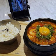 KATZ Fusion Restaurant 卡司複合式餐廳