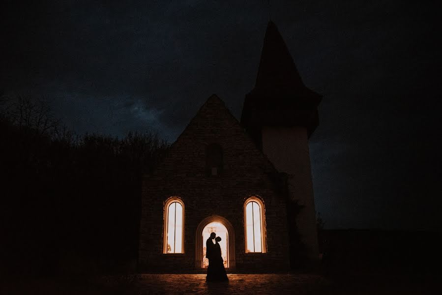 Wedding photographer Popovici Silviu (silviupopovici). Photo of 7 January 2019