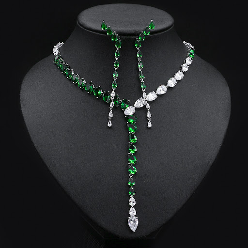 Title 3, Simple Two-color Patchwork Water Drop Heart Sha...