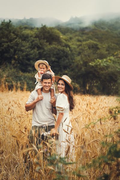 Hochzeitsfotograf Tanya Bonnet (taniabonnet). Foto vom 9. Mai 2022