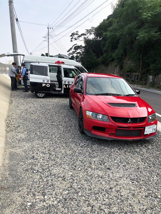 ランサーエボリューションのランエボⅨ・まんまと引っかかった赤いネズミ・事故と警察には気をつけよう・乗り換えに関するカスタム事例の投稿画像2枚目
