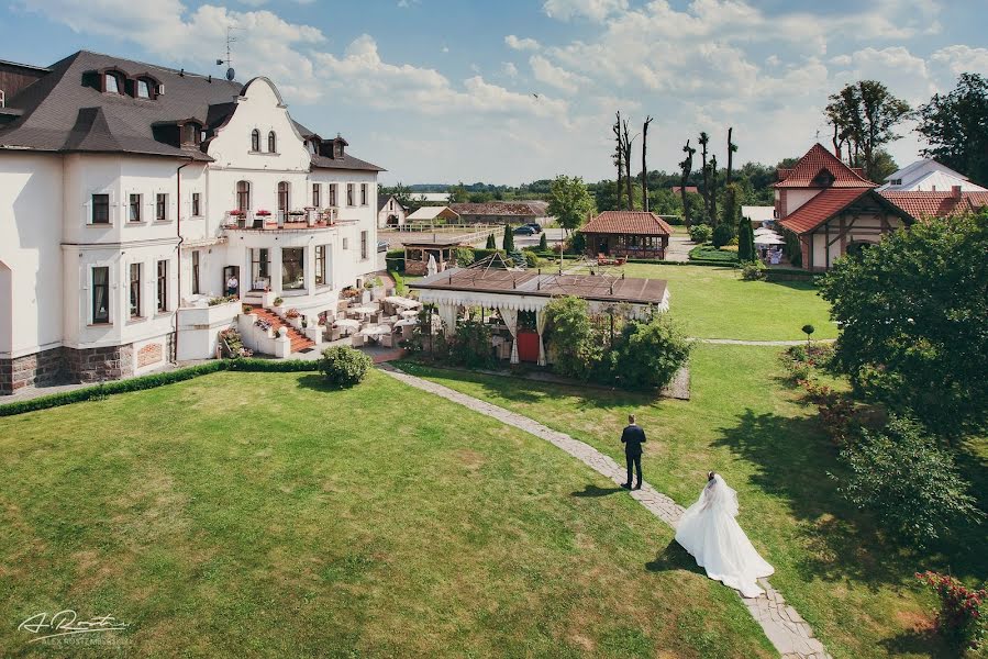 Свадебный фотограф Александр Ростемберский (alros). Фотография от 5 марта 2019