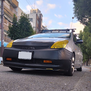 プリウス NHW20