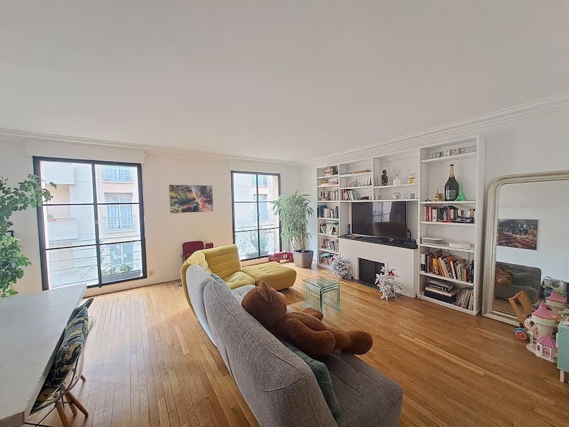 Vente appartement 5 pièces 111.31 m² à Paris 15ème (75015), 1 000 000 €