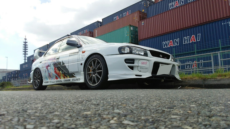 インプレッサ WRX STIのケンゴ@白色いんぷ&そにかさんが投稿したカスタム事例の投稿画像1枚目