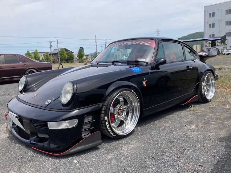 ユーノスコスモの福井クラシックカーミーティング・サンドーム福井・久々コスモ出動！・G.W名物・鉄仮面とツーショットに関するカスタム事例の投稿画像4枚目
