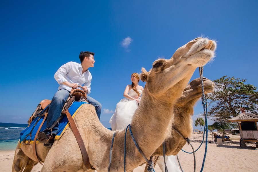 Fotografo di matrimoni Zhong Bin (zhong). Foto del 30 aprile 2015