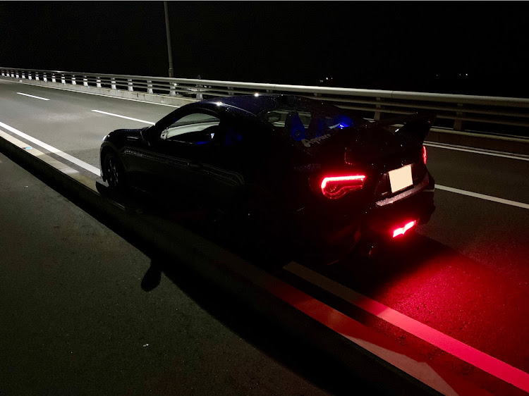 BRZのスバル・イルミネーション・ファイバーLED・クリスタルアイに関するカスタム事例の投稿画像1枚目