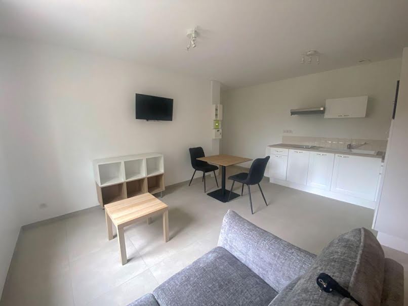 Location meublée appartement 1 pièce 27 m² à Loriol-sur-Drôme (26270), 595 €