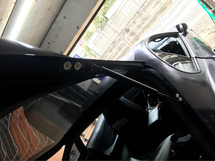 スープラのDIYに関するカスタム事例の投稿画像1枚目