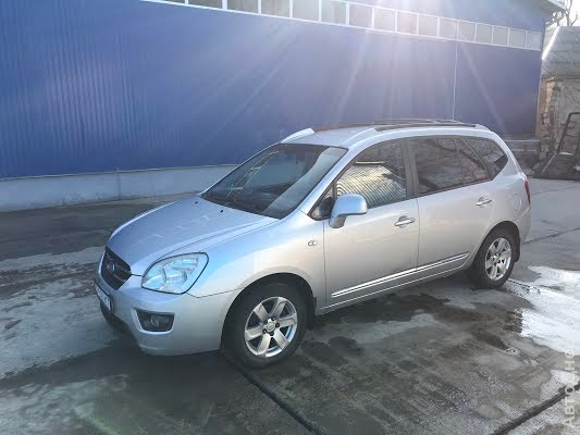 продам авто Kia Carens Carens II (MG) фото 2